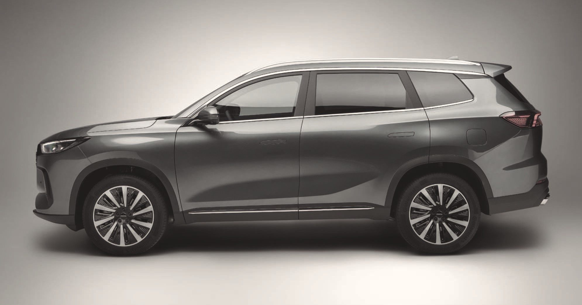 EBRO S800 PHEV