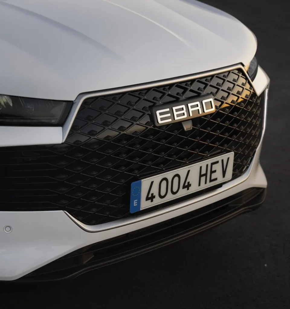 Parachoques ebro s400 HEV